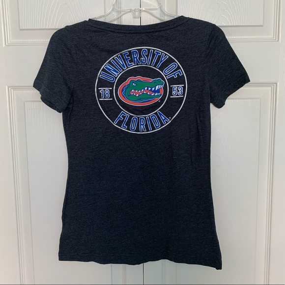 Florida Gators Gray V-Neck Short Sleeve Top - Picture 10 of 10
